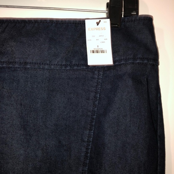 NWT High Waisted Express Chambray pencil skirt - Picture 3 of 3